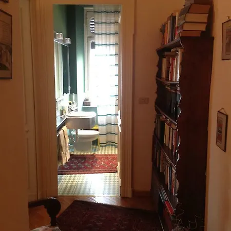 A Casa Armenia Bed & Breakfast 4*