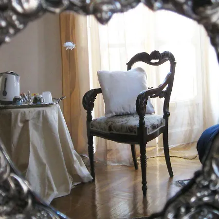 A Casa Armenia Bed & Breakfast